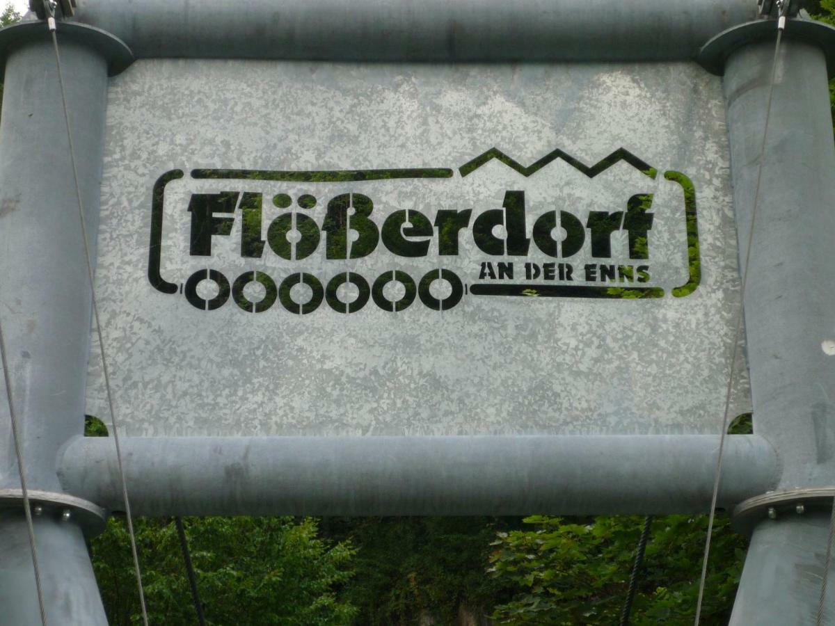 Floesserdorf Grossraming Exteriör bild